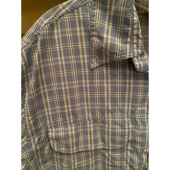 Woolrich Men's Shirt Vintage Woolen Mills Size XL Blue 100% Nylon Summer Weight - Picture 2 of 4